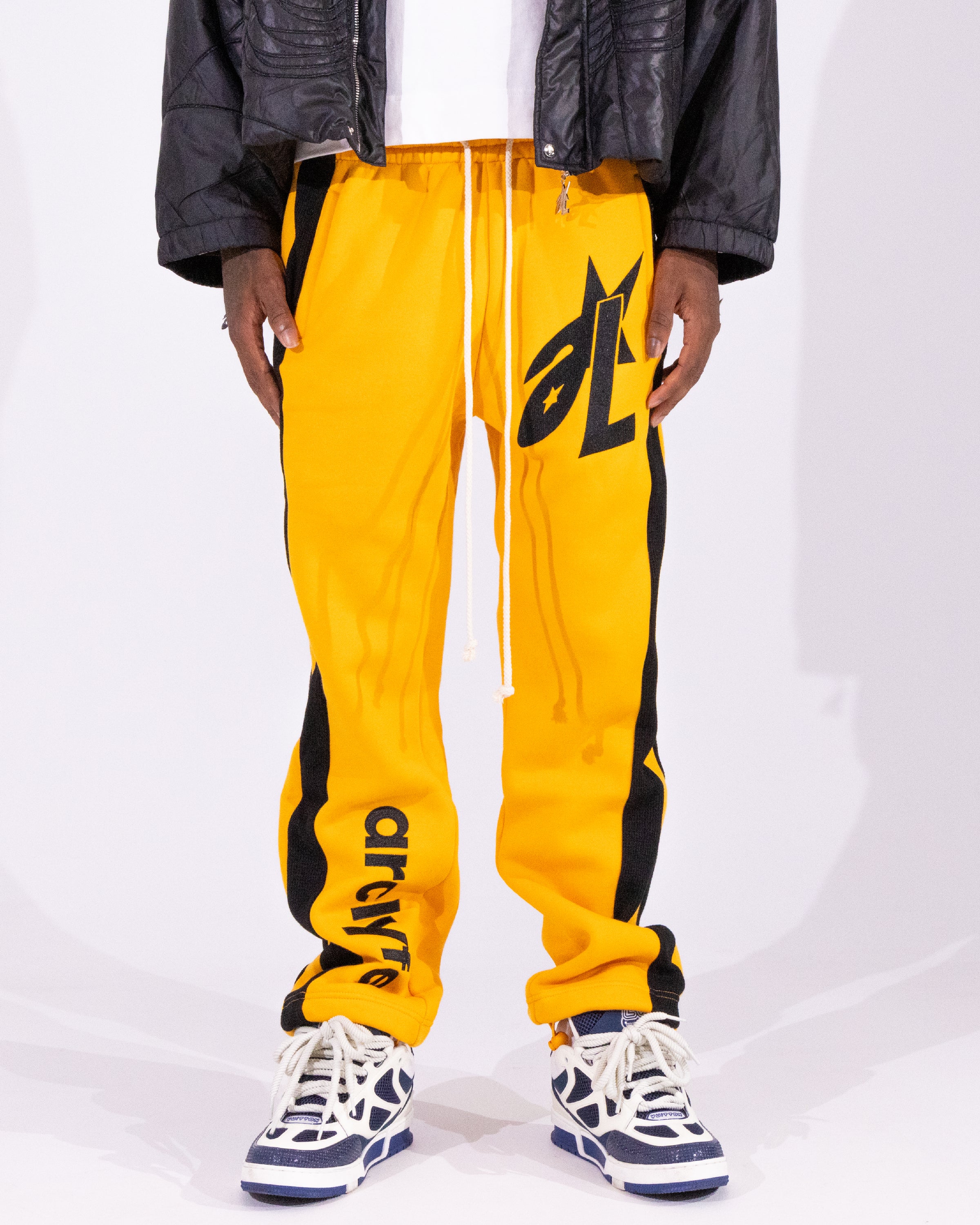 Collection One Sweatpants - Yellow